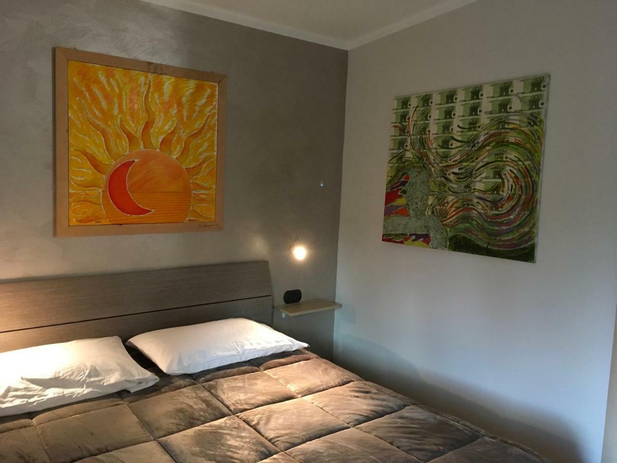 Rainbow Sweet Rooms Valmontone Exterior foto